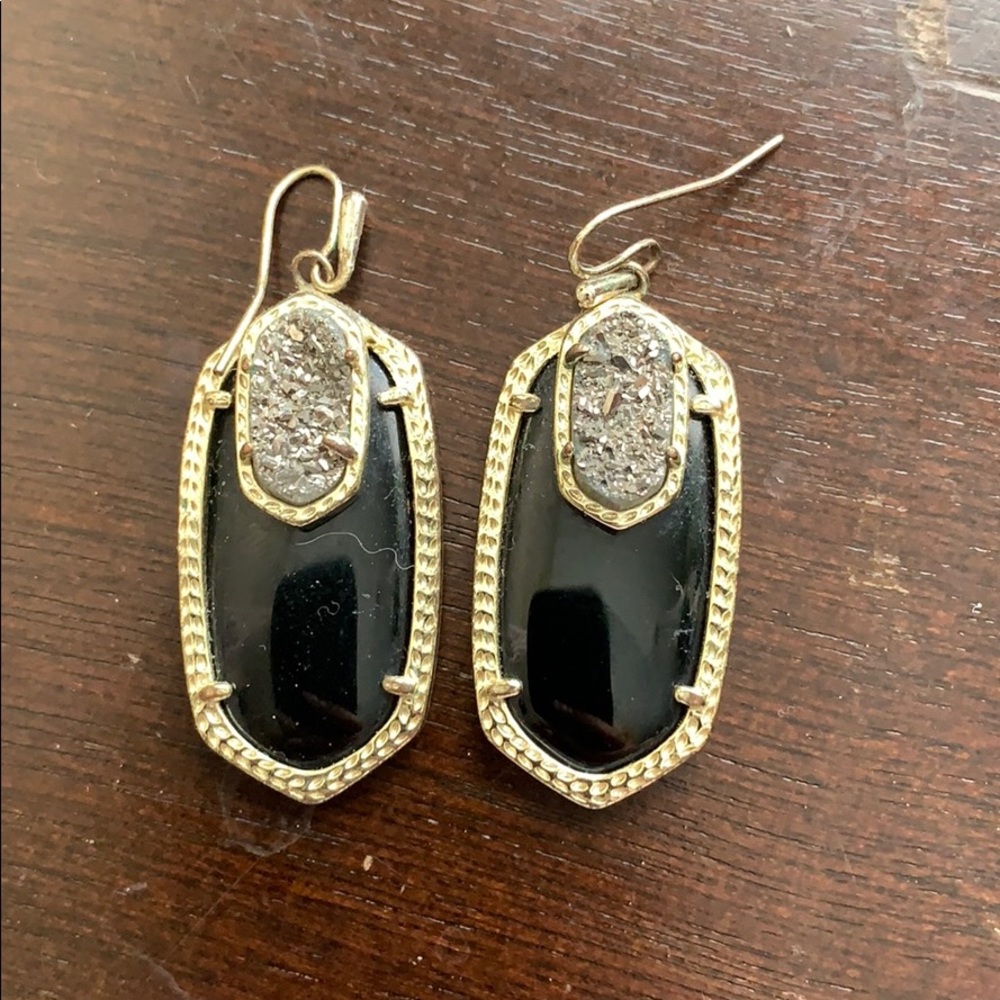 Small Kendra Scott Earrings